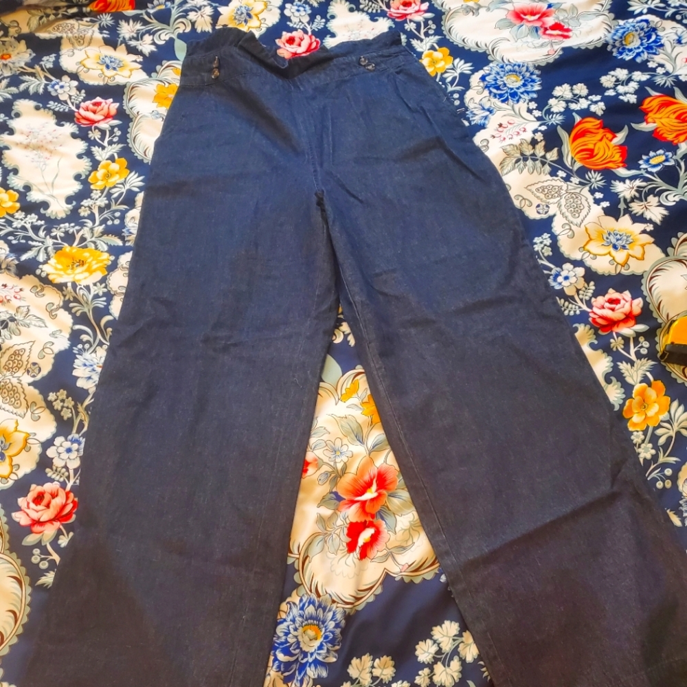 NWT high rise wide leg jeans
